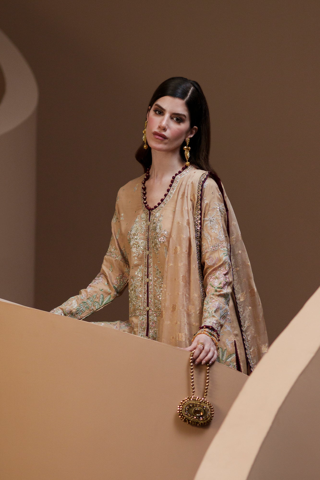 EMBROIDERED SUIT (E1143/104/114)