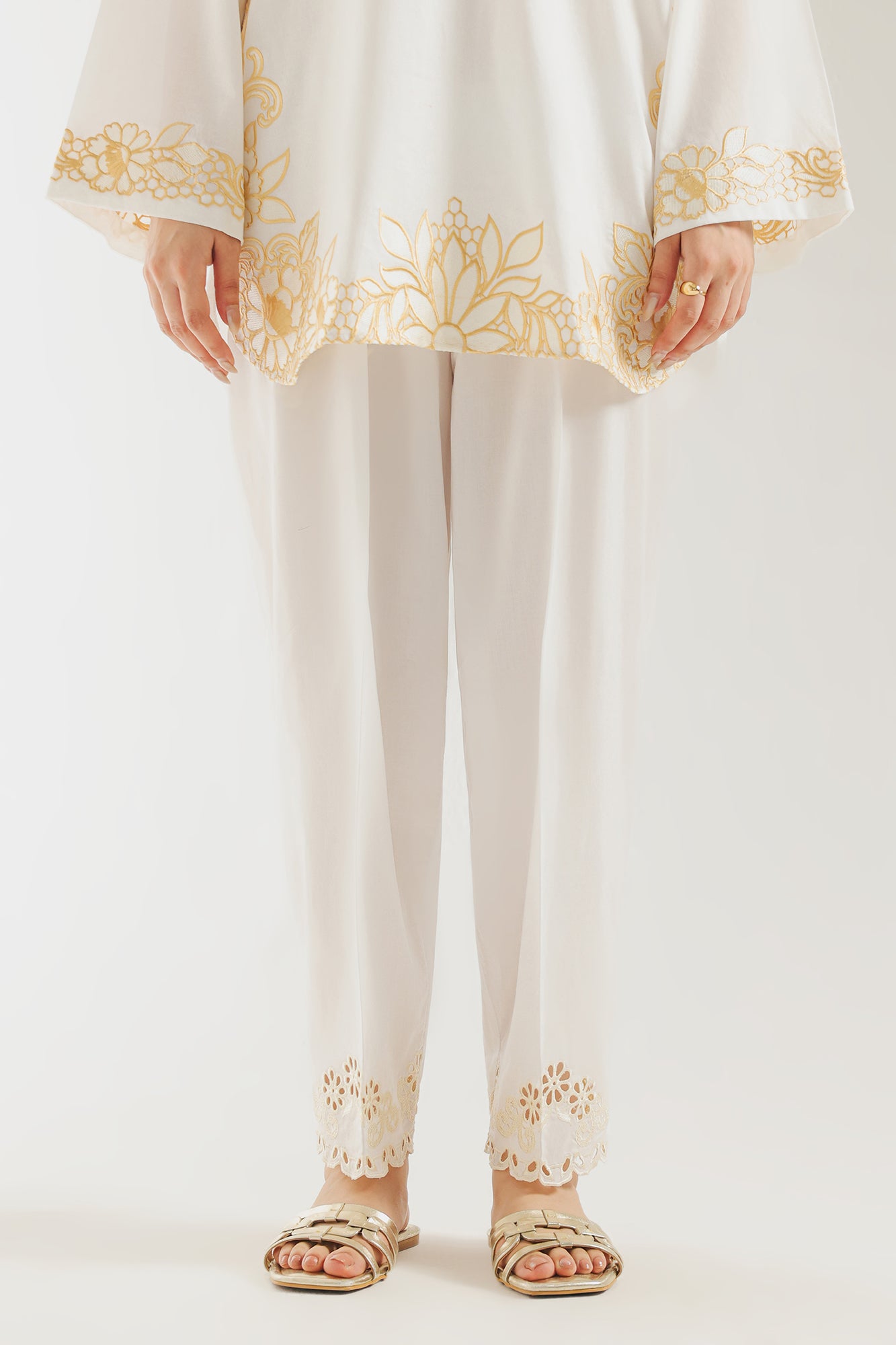 SHALWAR (S10E6507/102/002)