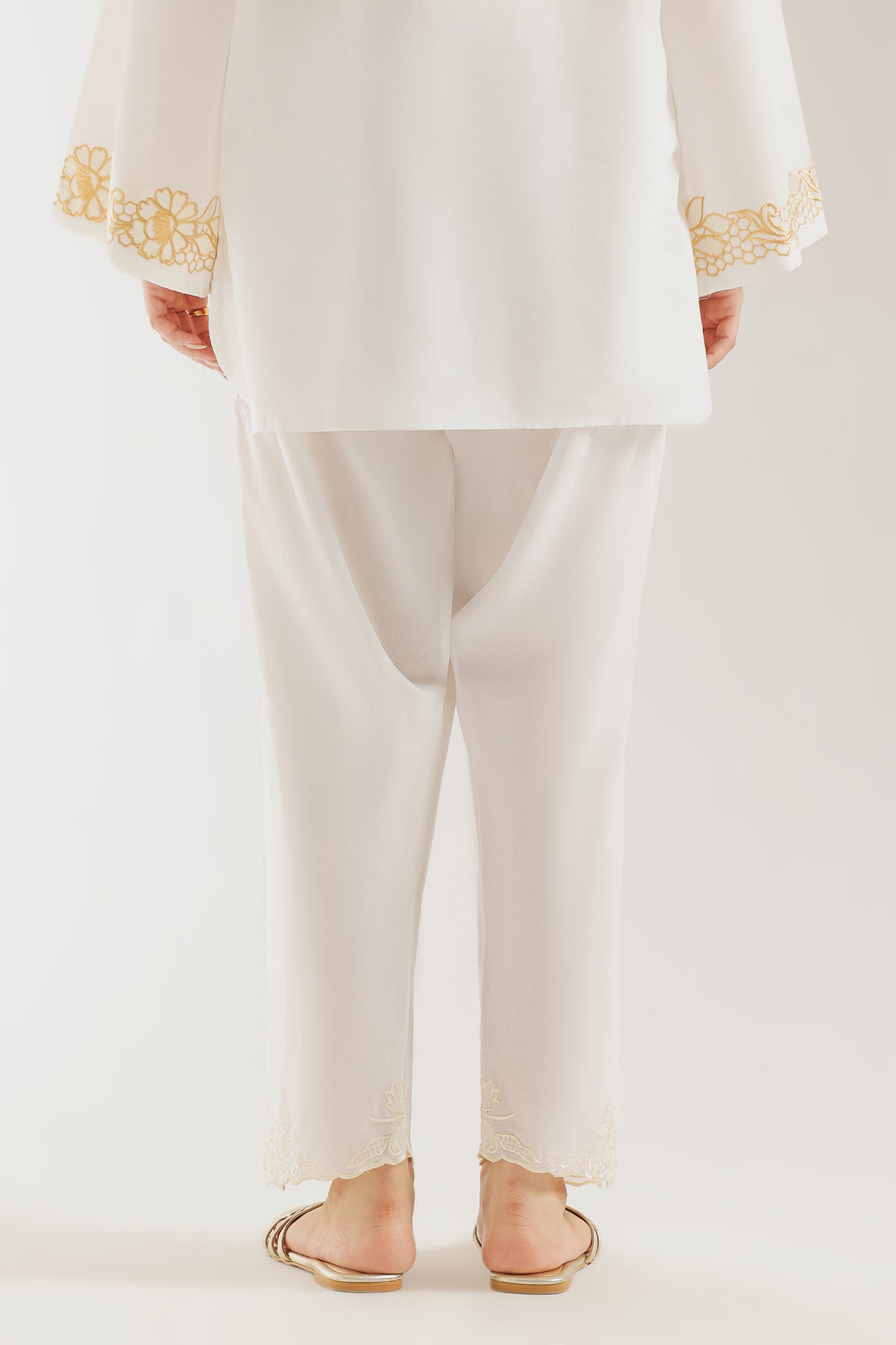 SHALWAR (S10E6508/102/001)