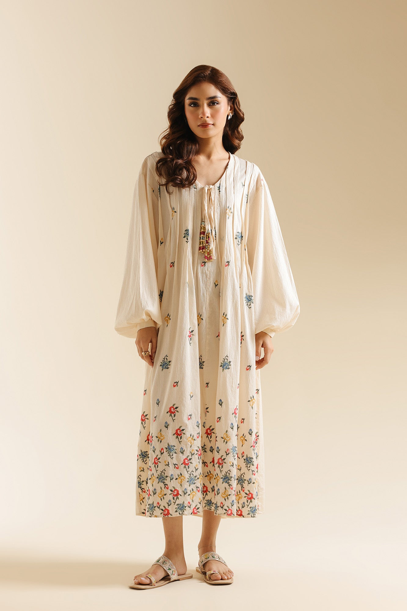 DRESS (S2E0487/119/002)