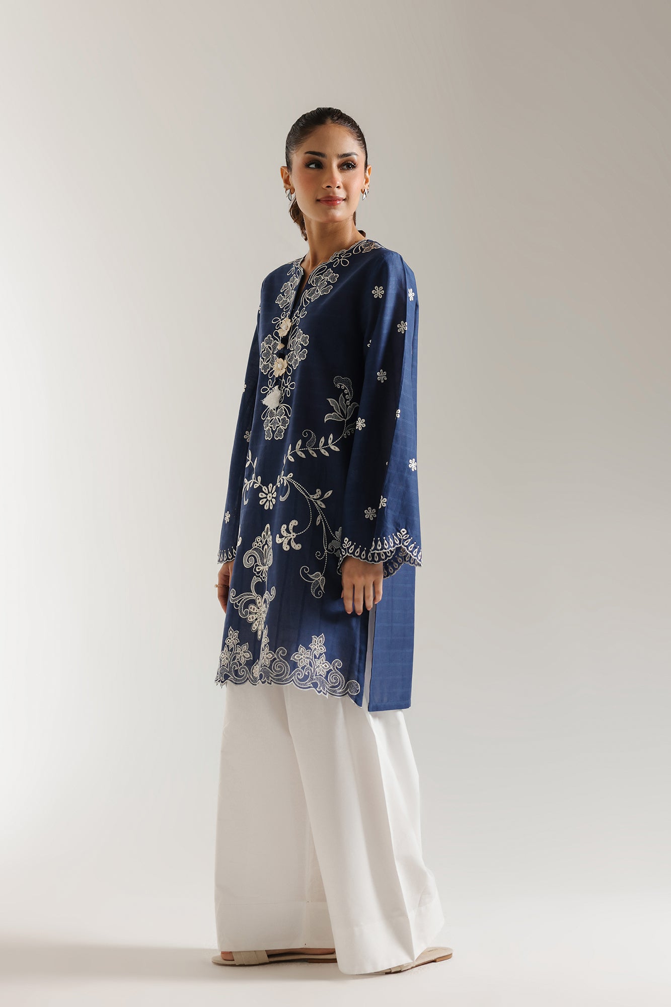 EMBROIDERED SHIRT (S6E6385/102/603)