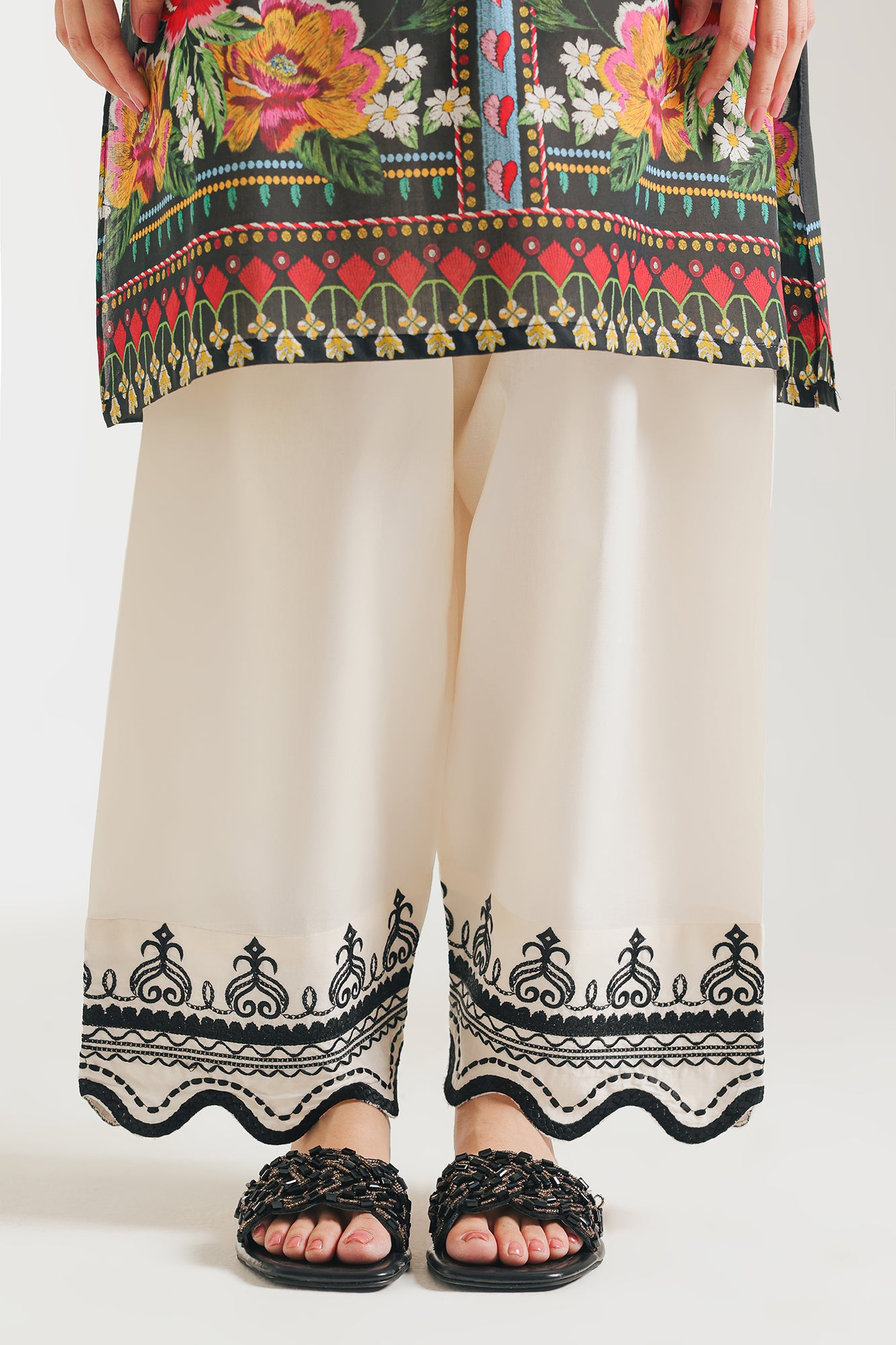 EMBROIDERED SHALWAR (S6E6489/102/002)