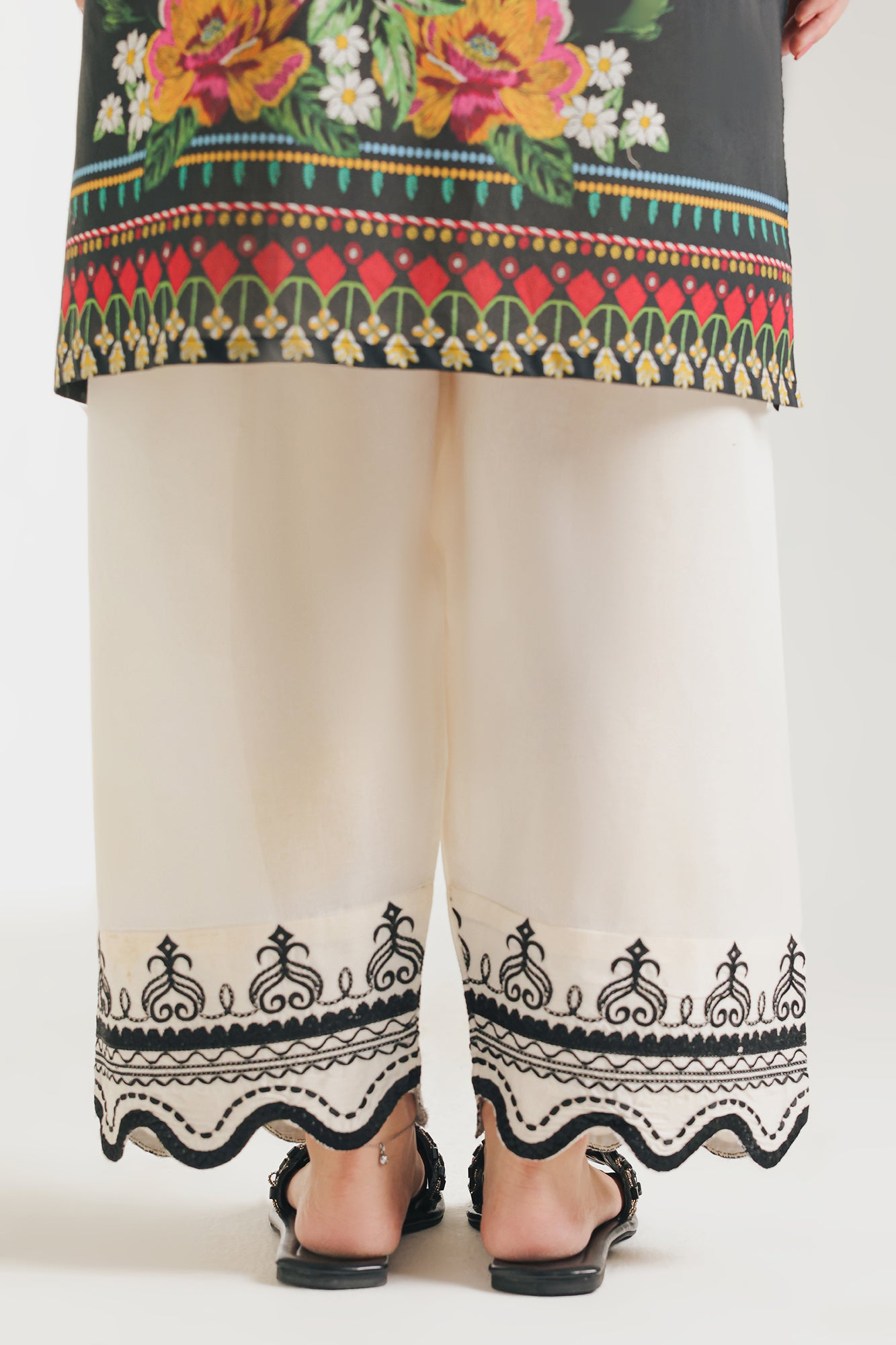 EMBROIDERED SHALWAR (S6E6489/102/002)