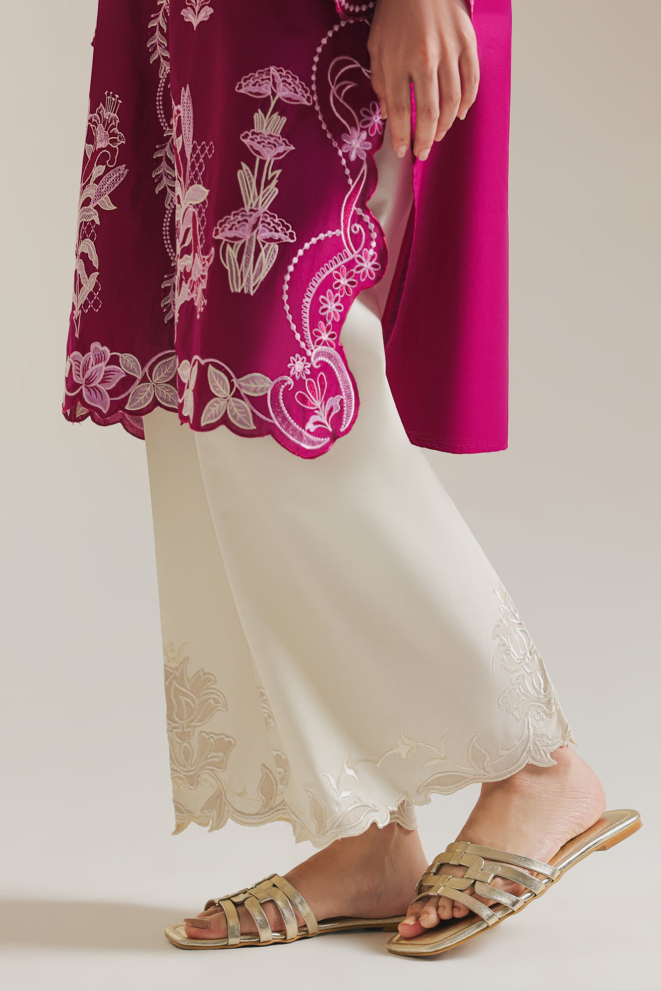 EMBROIDERED TROUSER (S8E6498/102/003)
