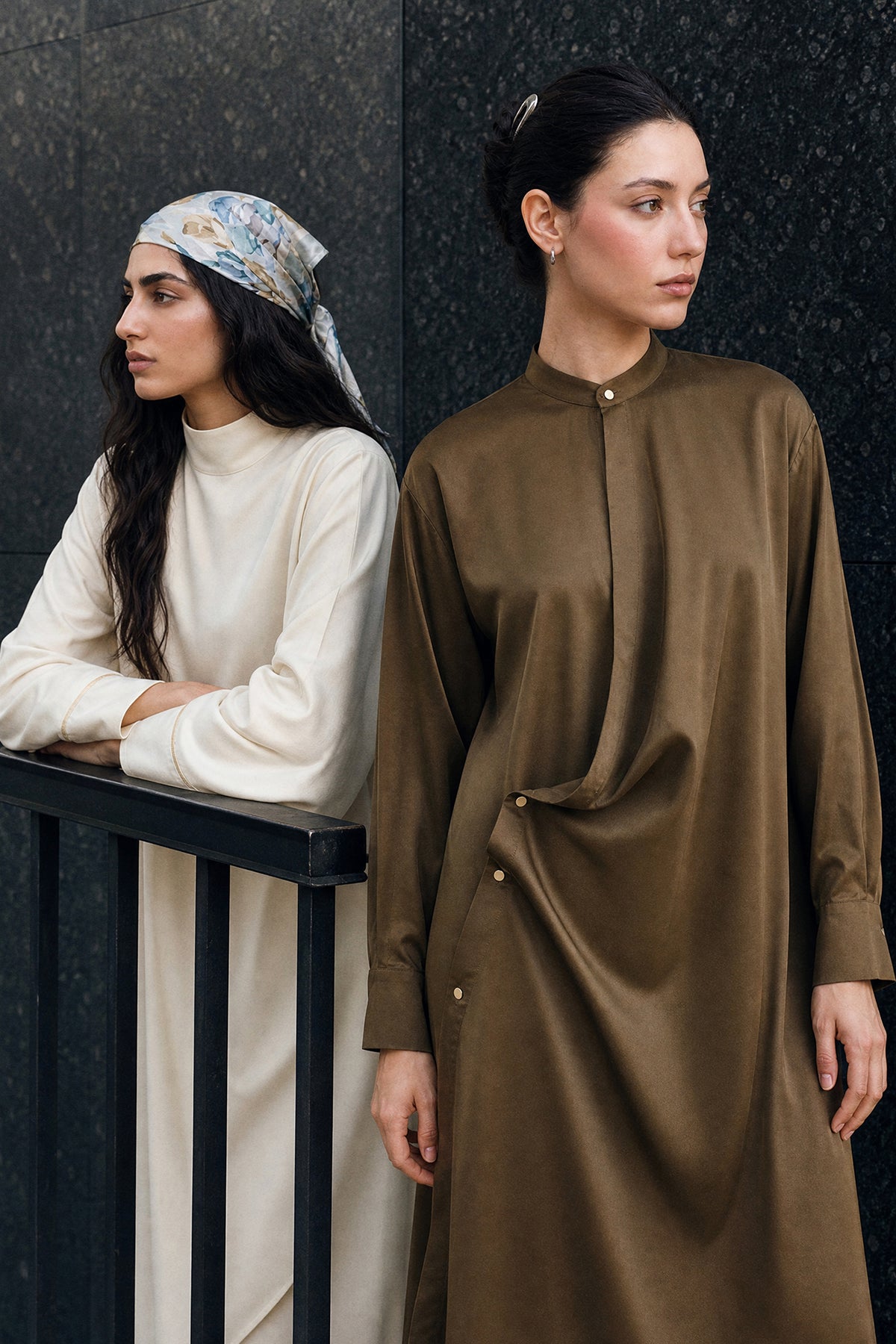 SOLID SUIT (E9652-102-120)
