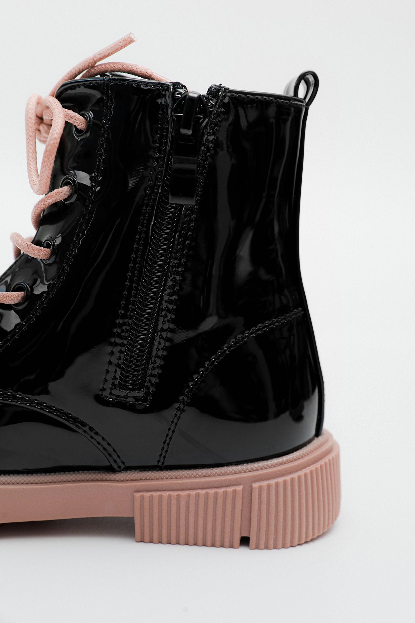 BOOTS (E0025/309/901)