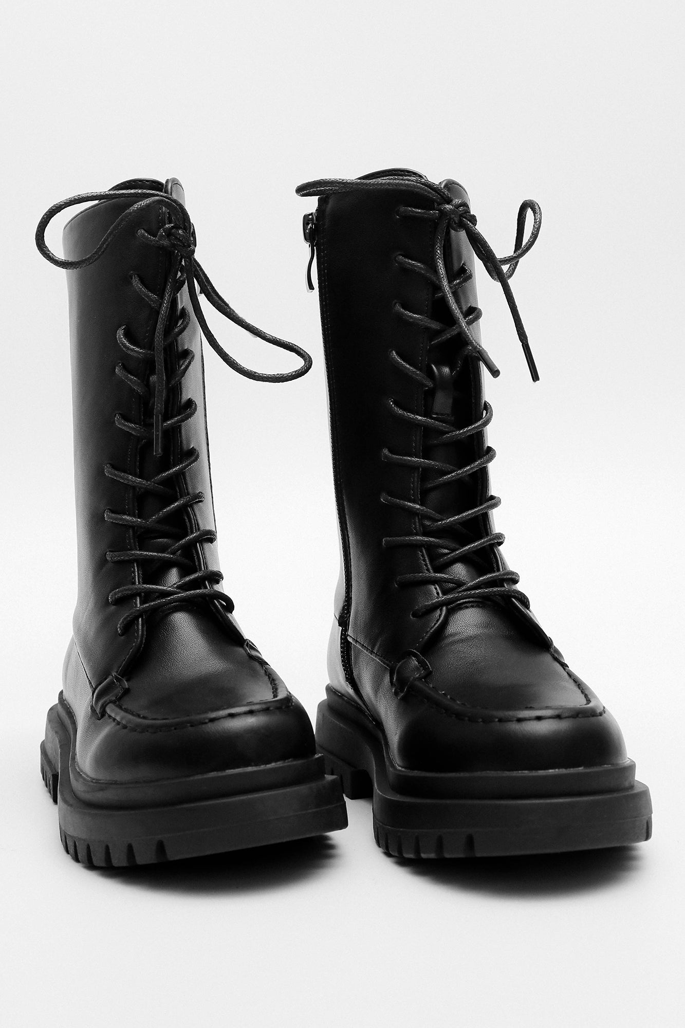 BOOTS (E0026/409/901)