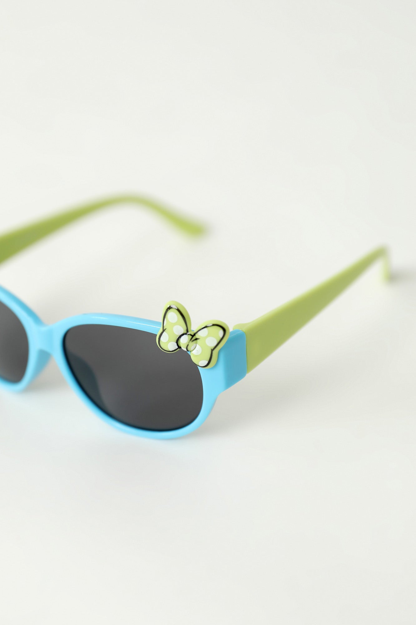 SUNGLASSES (E0027/411/601)