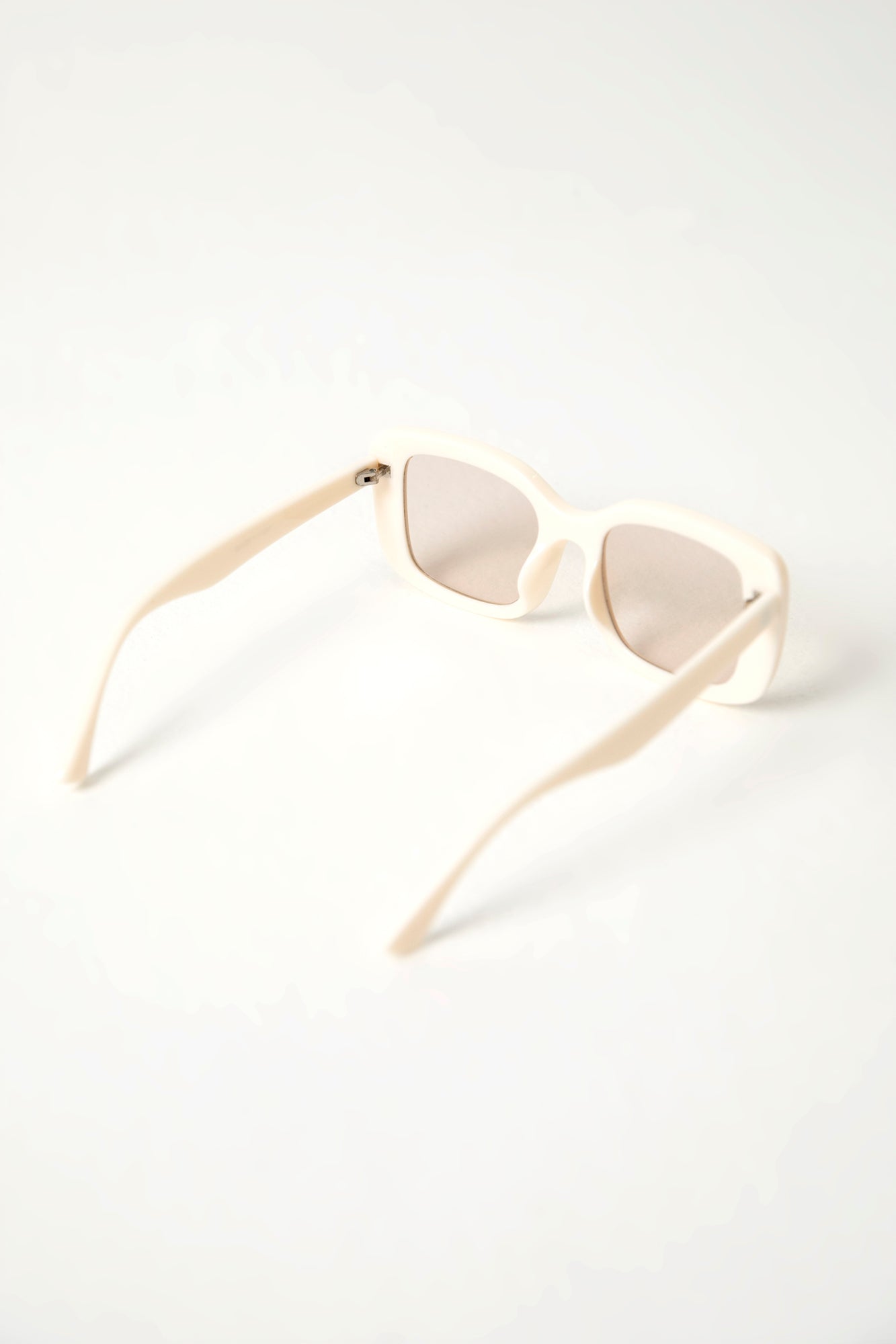 SUNGLASSES (E0029/111/001)