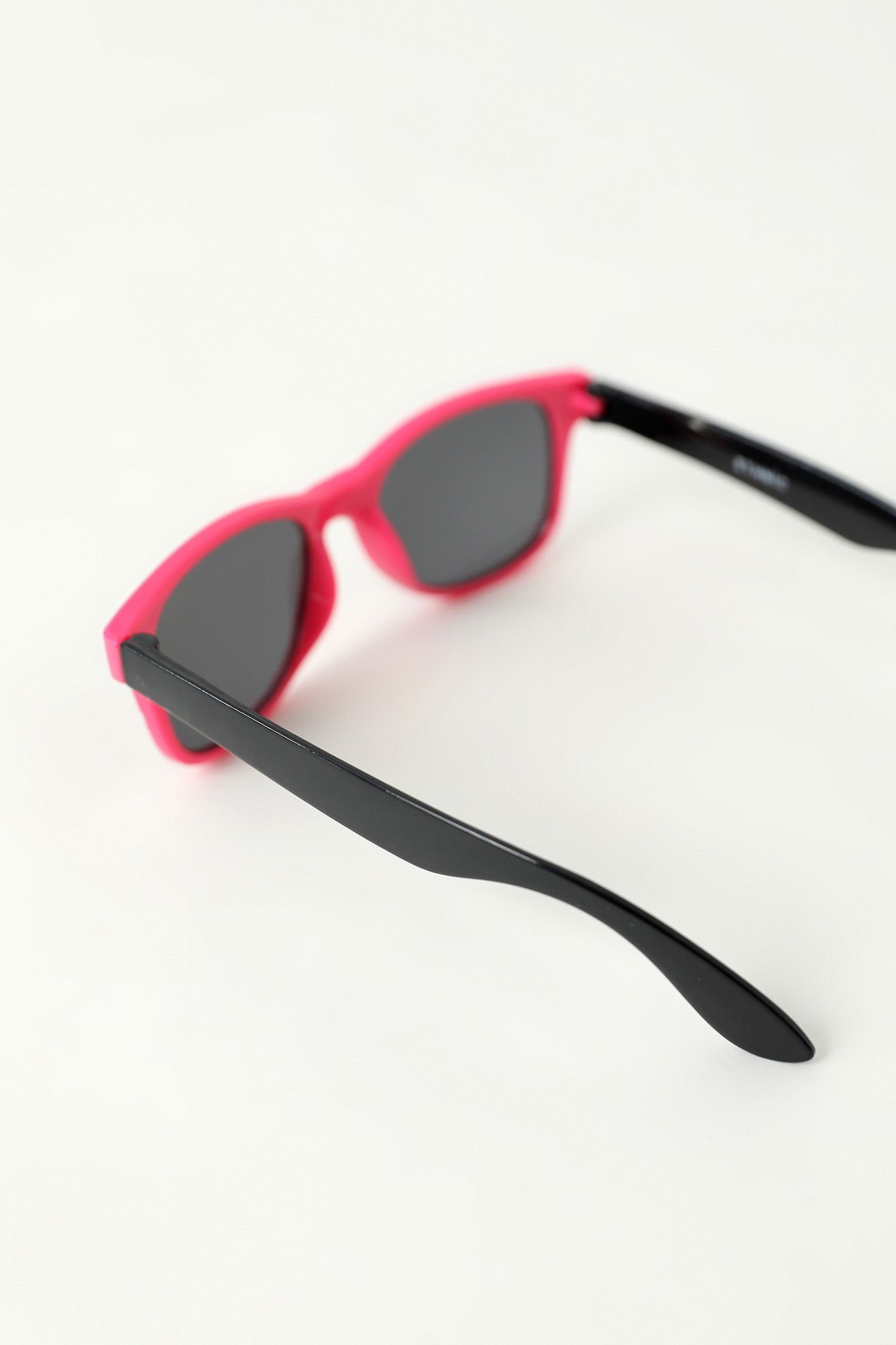 SUNGLASSES (E0073/411/998)