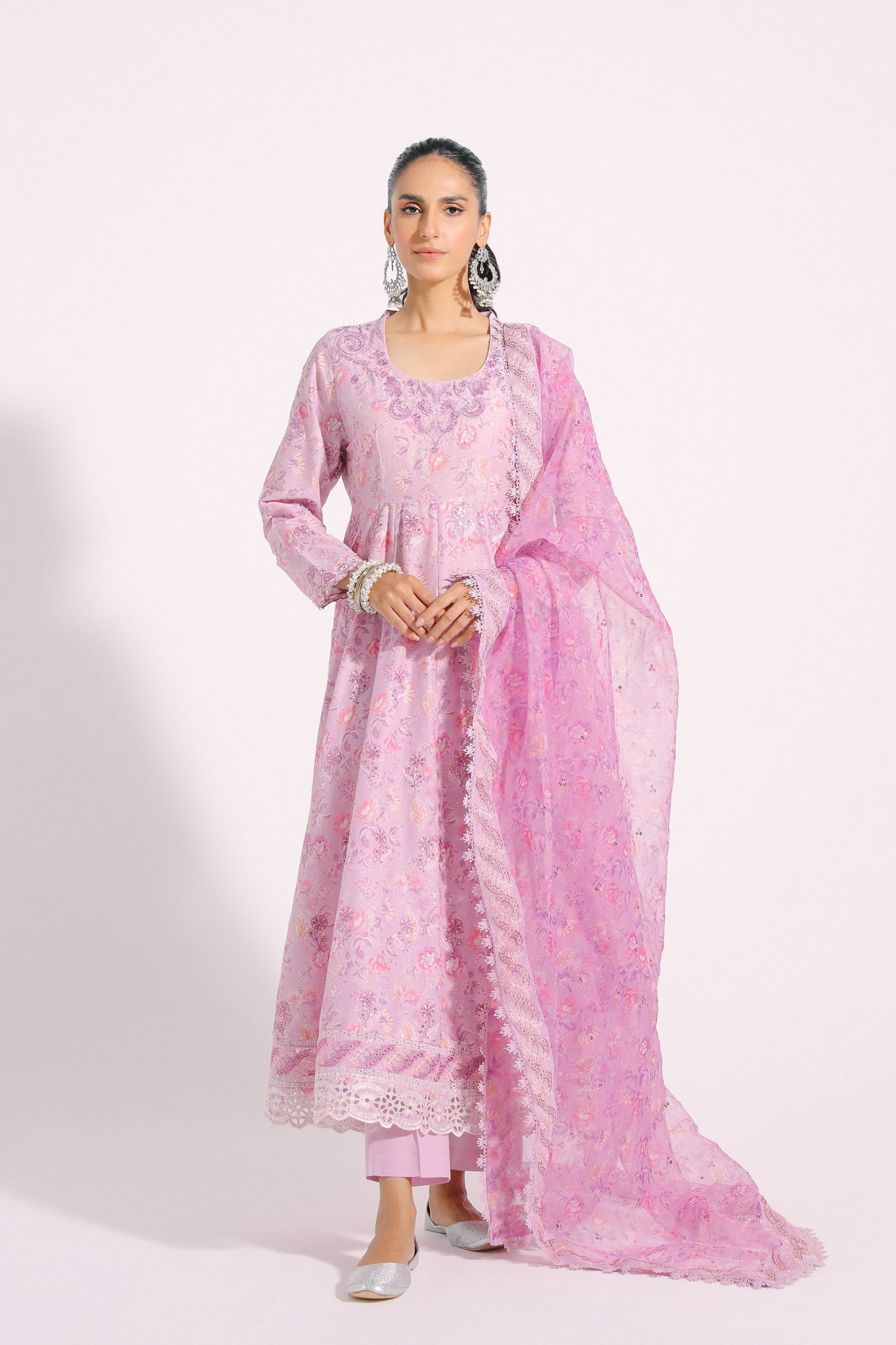 EMBROIDERED SUIT (E0362/105/513)