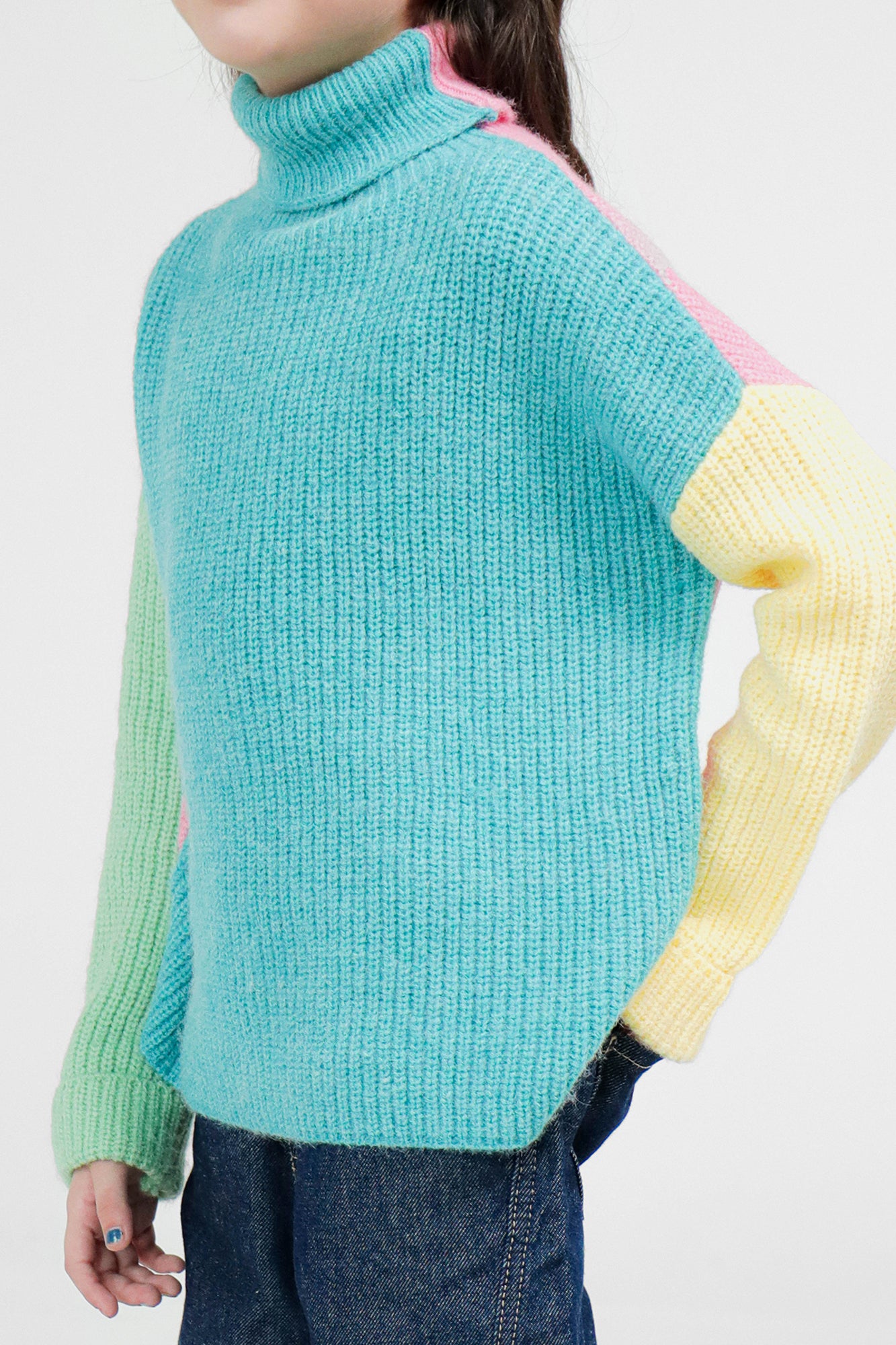 SWEATER (E0383/401/607)