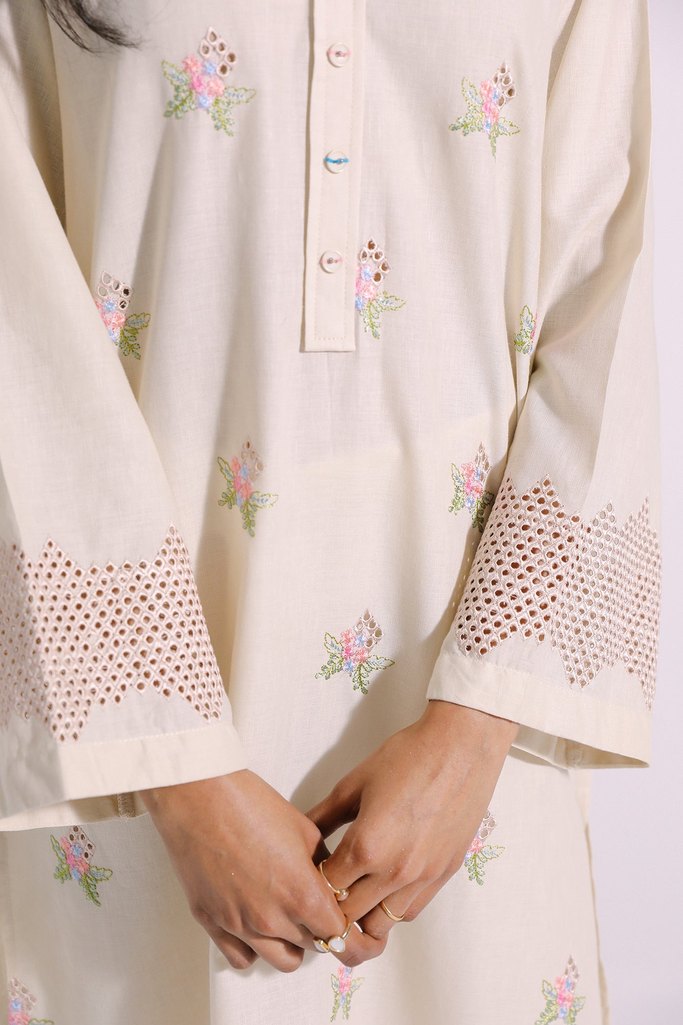 EMBROIDERED SUIT (E1780/102/005)